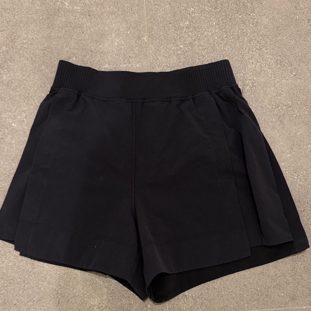 Lululemon Athletica Black Women's Shorts